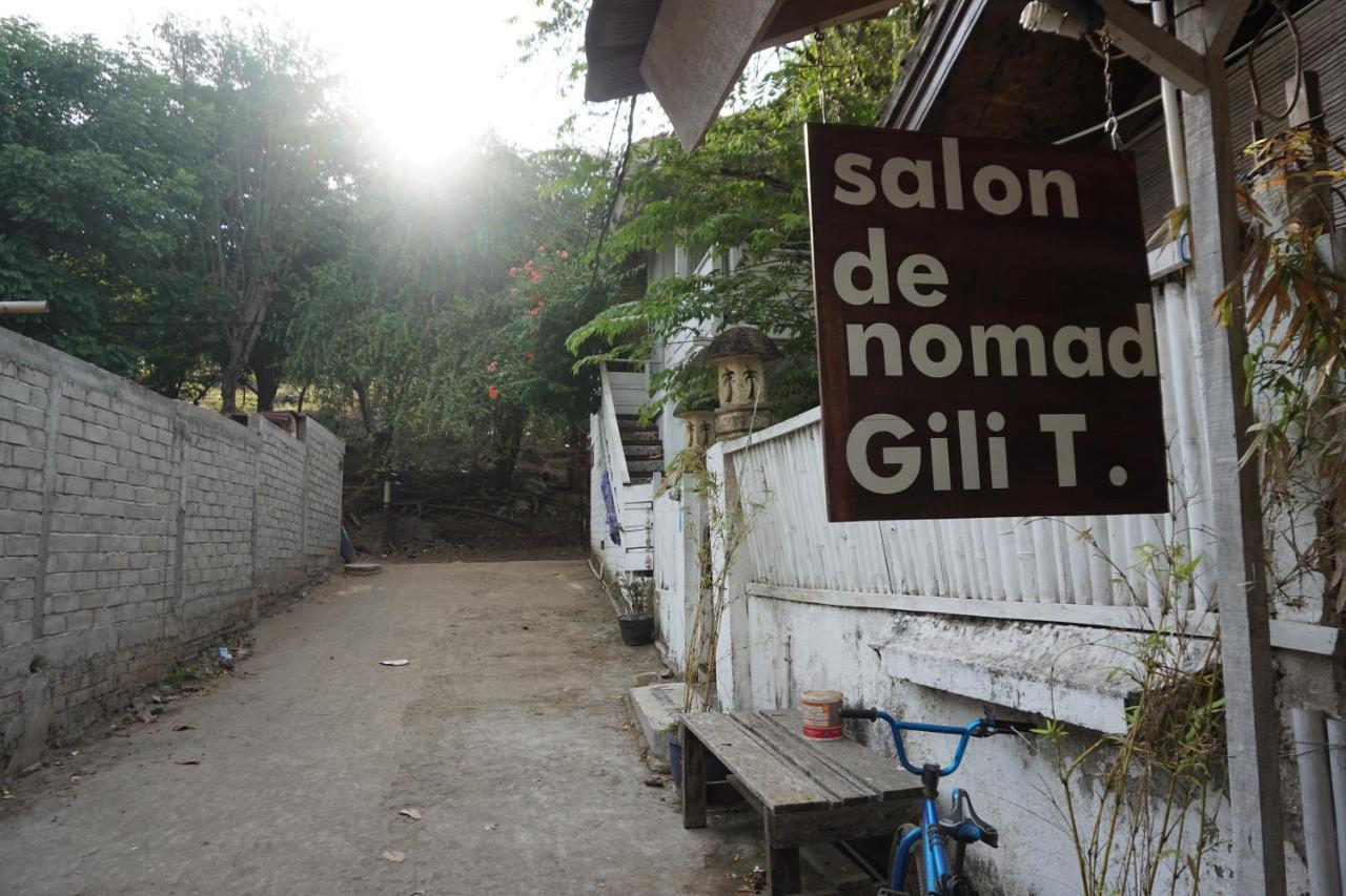 Salon De Nomad Gili T. Bed & Breakfast Gili Trawangan Exterior photo