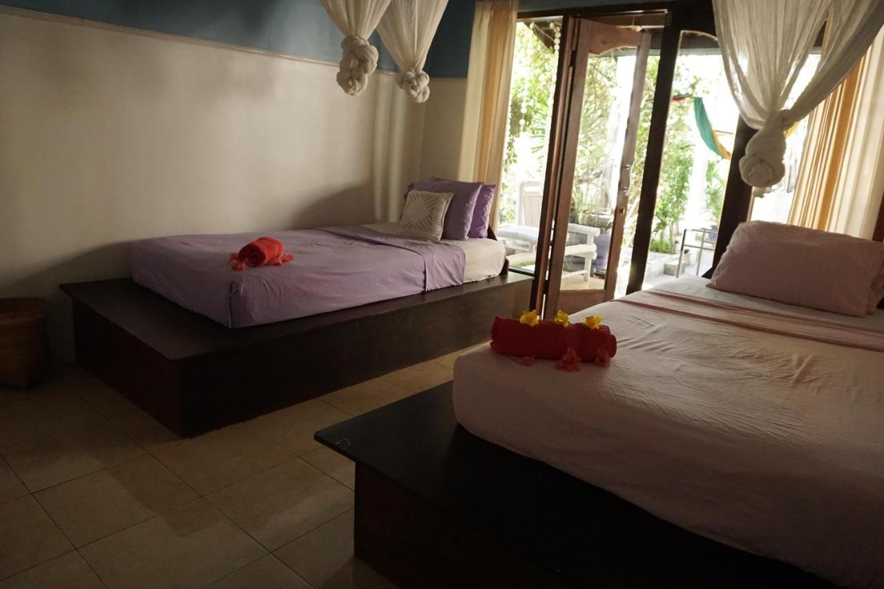 Salon De Nomad Gili T. Bed & Breakfast Gili Trawangan Exterior photo
